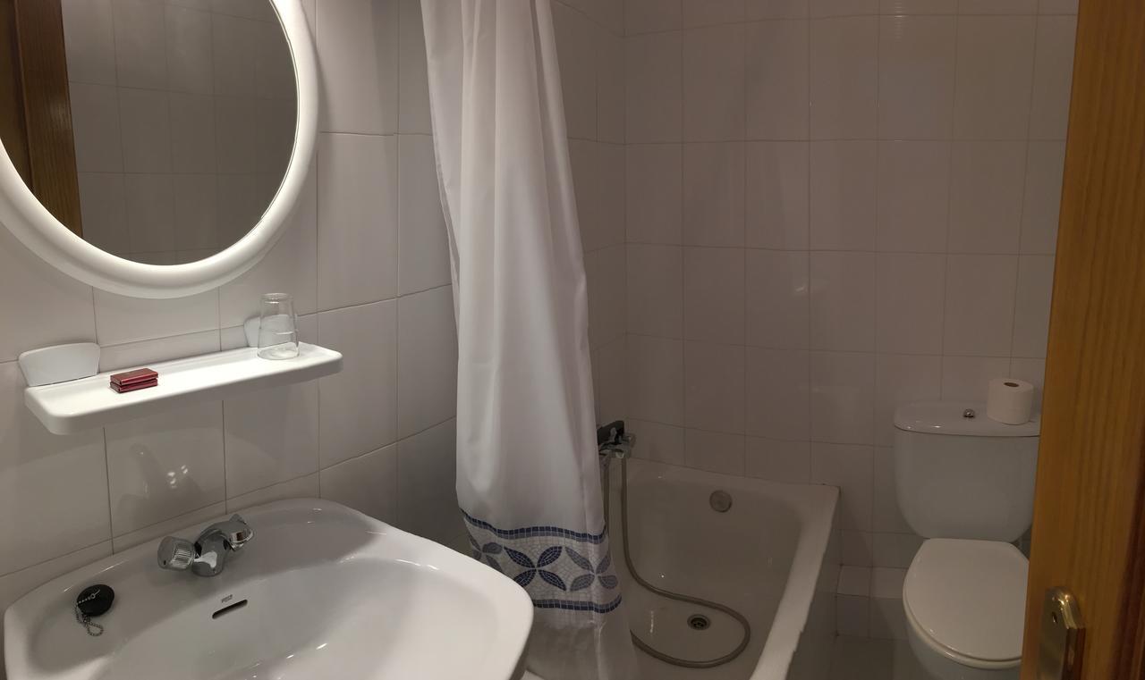 Pension Rosalia De Castro Hotel ฟอซ ภายนอก รูปภาพ